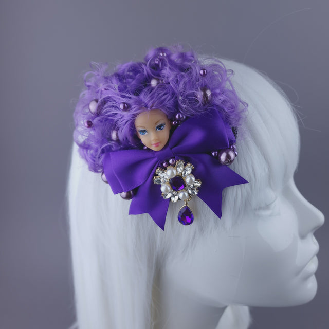 Mini Fascinators: Easy-to-Wear Hair Accessories