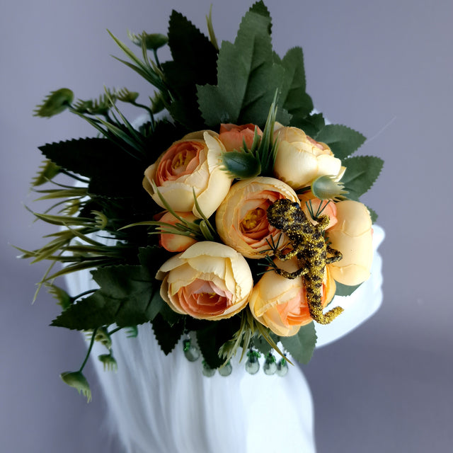 "Lizzy" Flower & Lizard Mini Fascinator