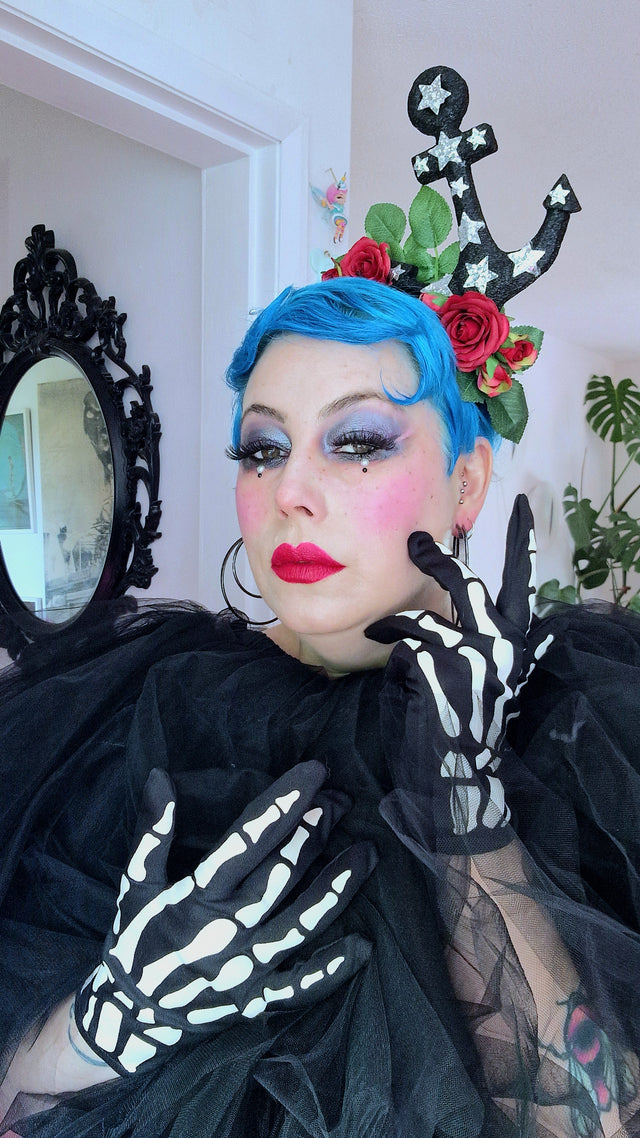 "Umiko" Black Anchor with Red Roses Headpiece