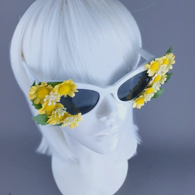 "Mellow" Yellow Daisy Cat Eye Sunglasses
