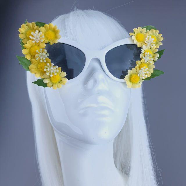 "Mellow" Yellow Daisy Cat Eye Sunglasses