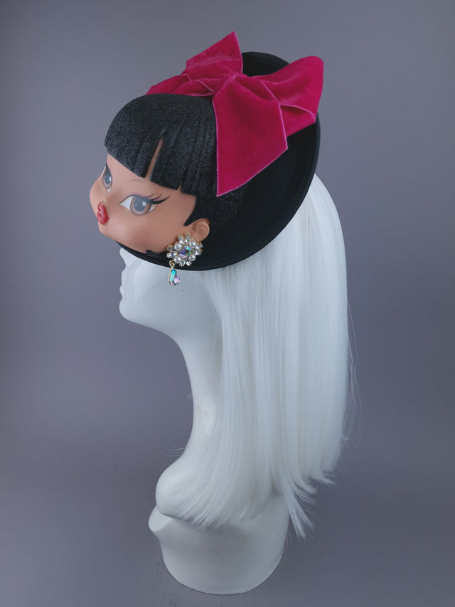 Pearls & Swine: Hat Quirky Black Dollface & Bow