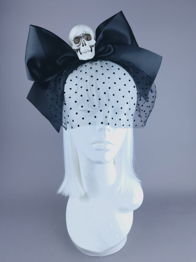 "Dead Cute" Skull & Bow Veil Headdress