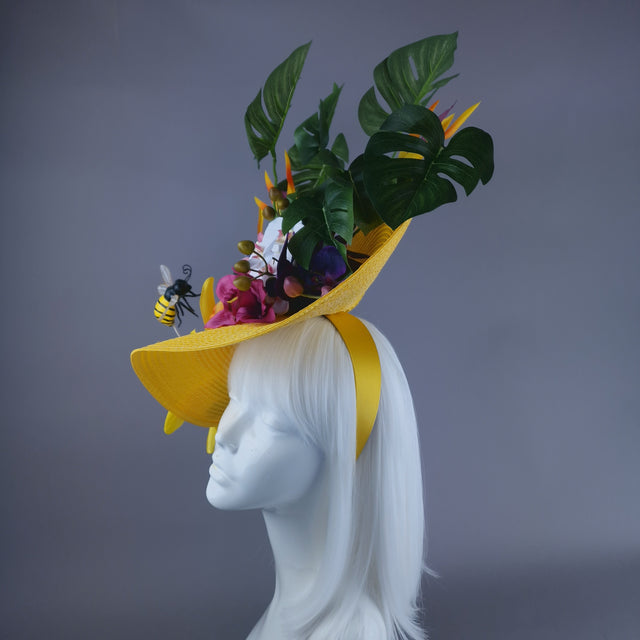 "Holiday" Colourful Flower & Bee Hat