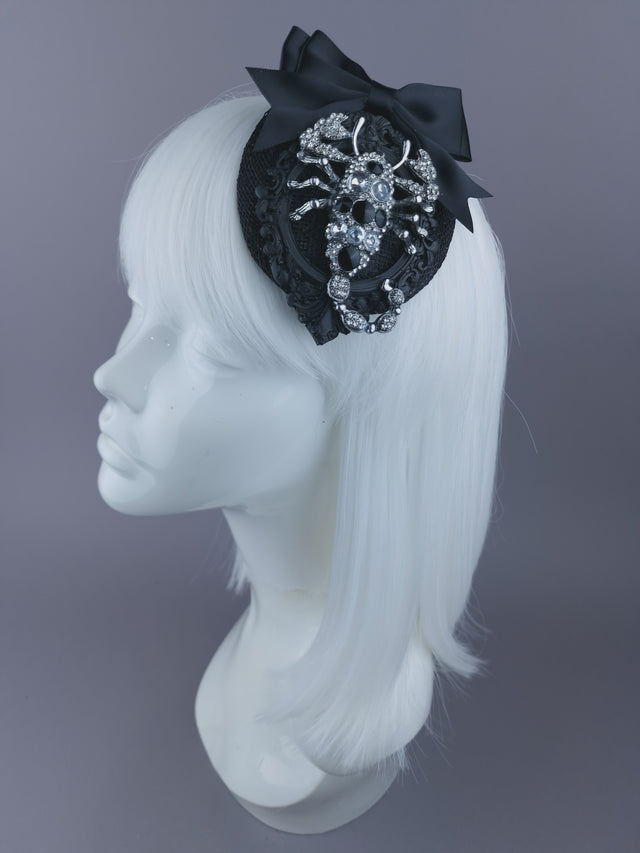 Scorpion, Filigree & Bow Mini Fascinator