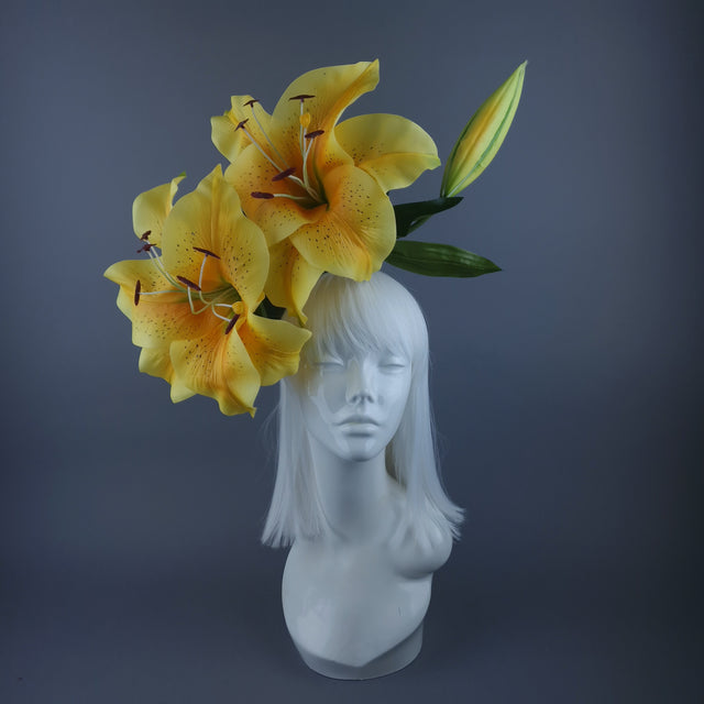 'Marisol" Giant Yellow Lily Headdress
