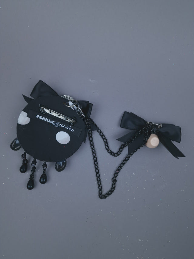 Dollface & Blinking Eye Necklace Brooch Jewellery