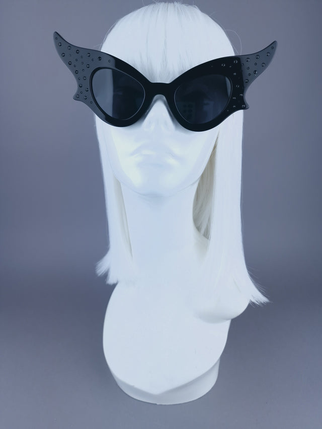 "Satan Is A Woman" 666 Hexes Sunglassesloo