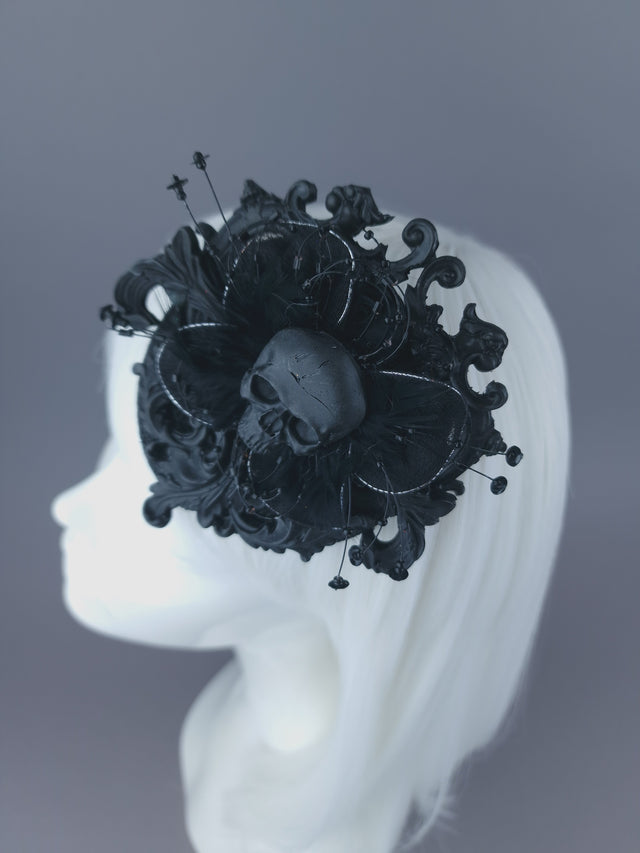 Pearls & Swine: Black Skull & Filigree Mini Fascinator "Noire"