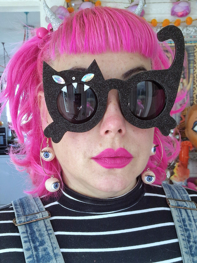 "Rude" A Nery Naughty Pearl Necklace Jewellery