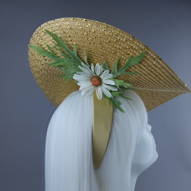 "Bumble" Daisy Flowers & Bee Fascinator Hat