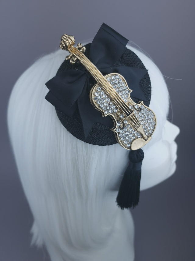 "Tune" Violin, Tassel & Bow Mini Fascinator