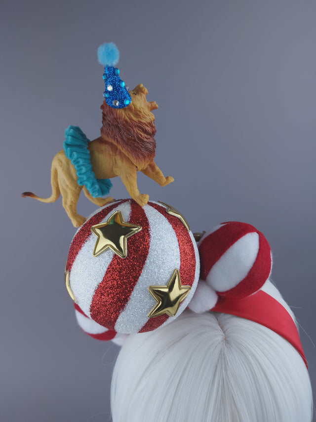 "Step Right Up!" Circus Lion Headdress