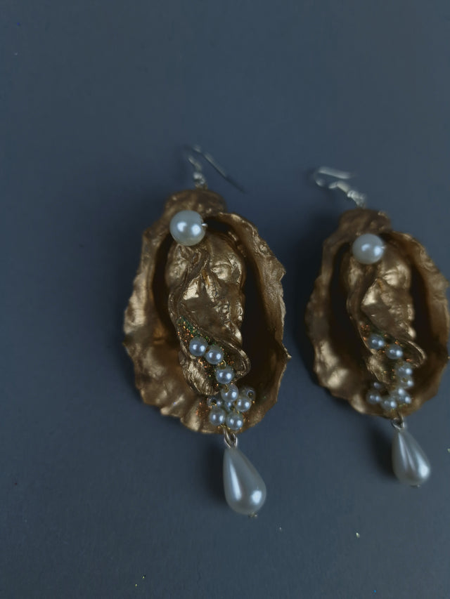 Gold & Pearl Oyster Earrings Jewellery