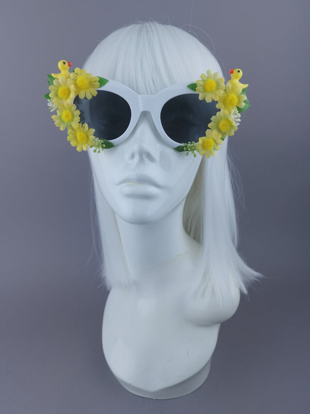 Sample: Duck & Daisy Sunglasses