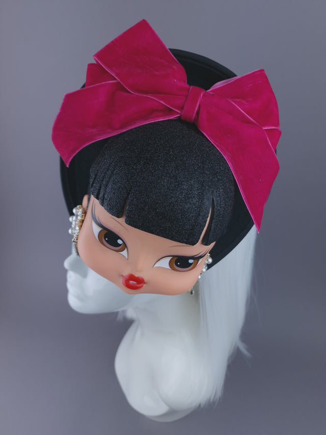 Pearls & Swine: Hat Quirky Black Dollface & Bow