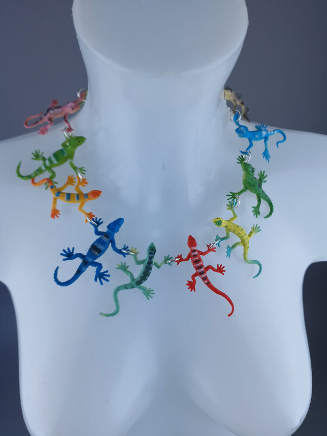 Colourful Medium Lizard Gecko Neckpiece