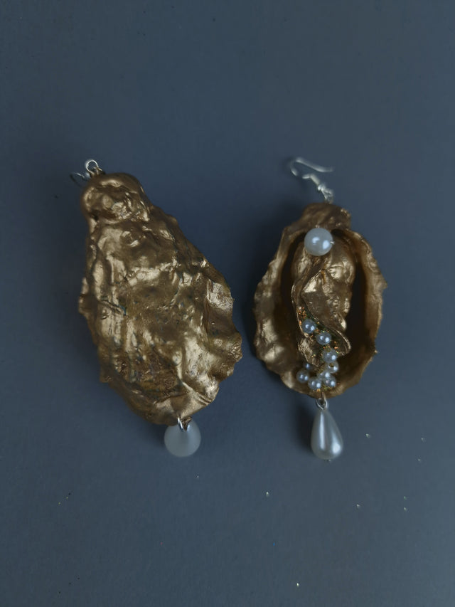 Gold & Pearl Oyster Earrings Jewellery