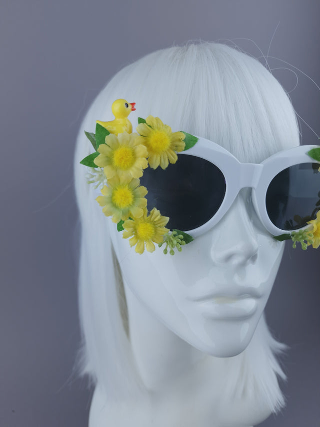 Sample: Duck & Daisy Sunglasses