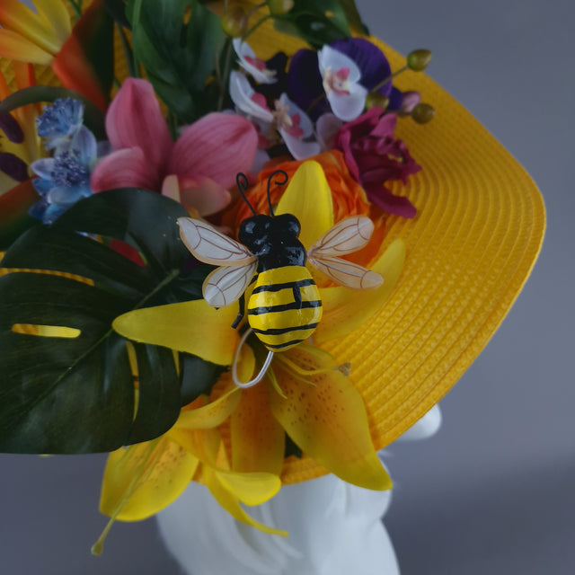 "Holiday" Colourful Flower & Bee Hat