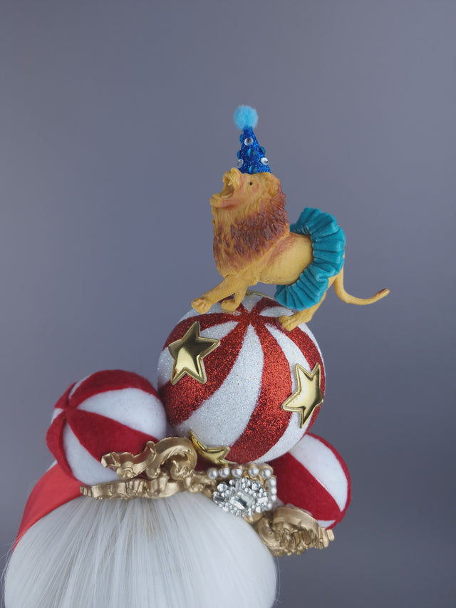 "Step Right Up!" Circus Lion Headdress