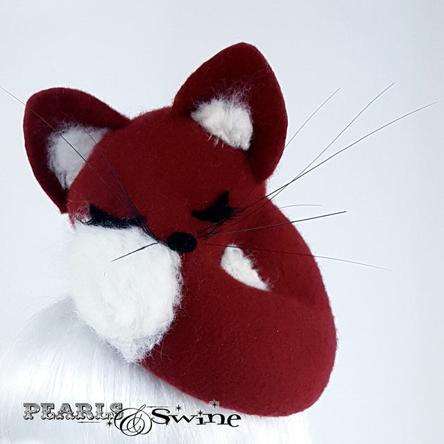 "Volpettino" Sleeping Red Fox Hat