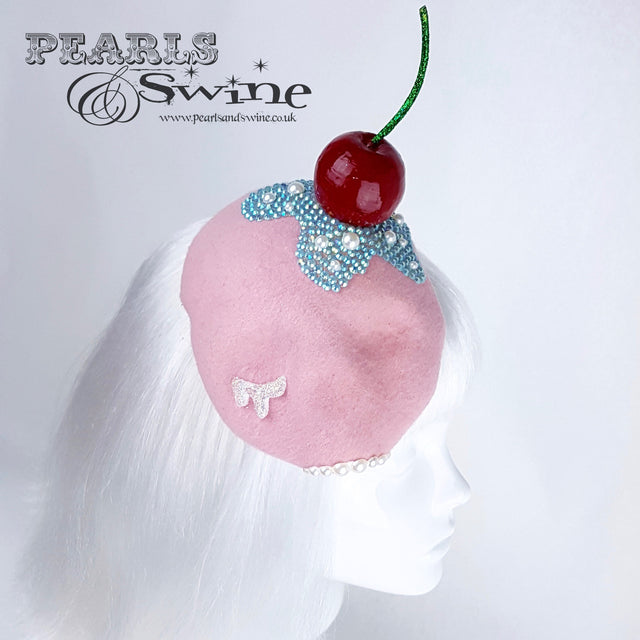 "Crema" Crystal Skull Cherry Hat