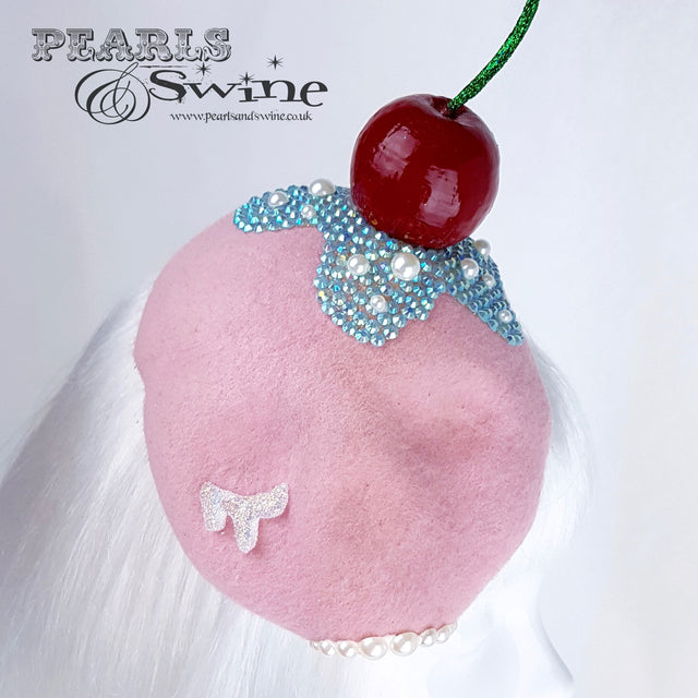 "Crema" Crystal Skull Cherry Hat