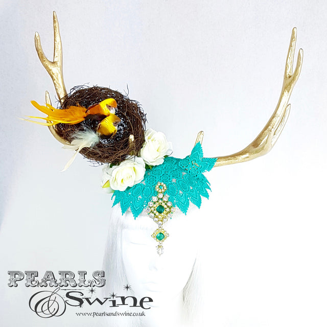 golden antlers fascinator