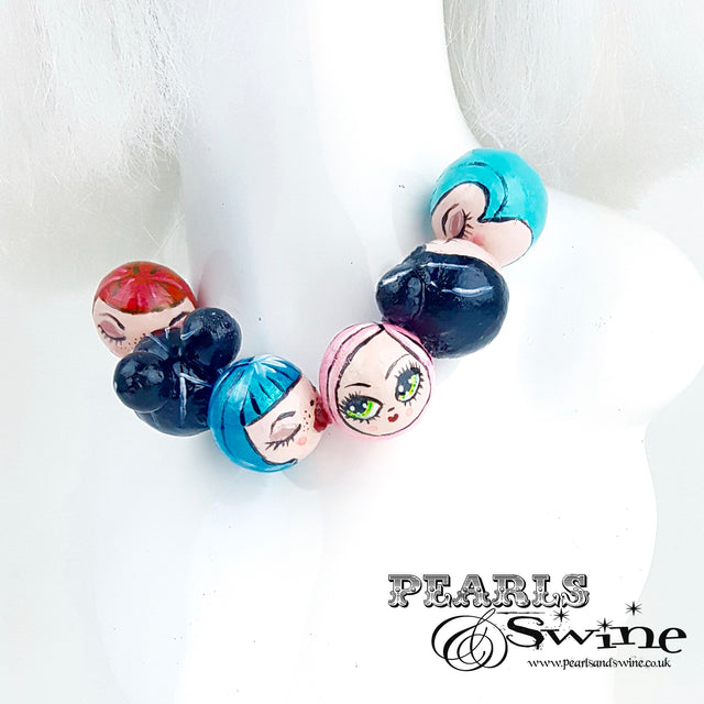 "Kissing Poppets" Bubble DollFace Necklace