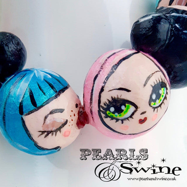 "Kissing Poppets" Bubble DollFace Necklace