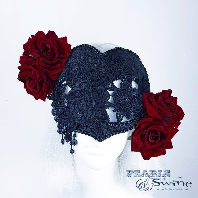 "Rozalia" Black Jewelled Heart Rose Mask