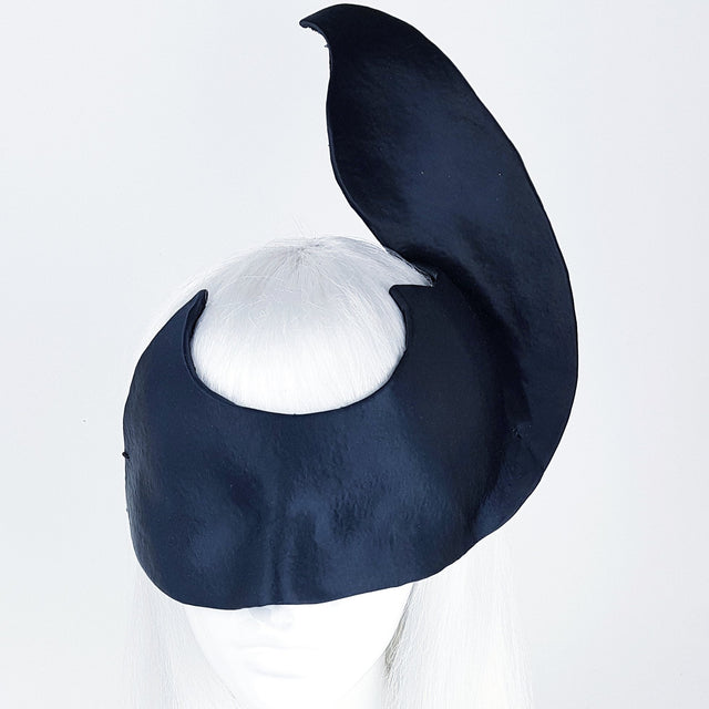 "Bizarre" Satin Blacked-Out Blind Mask