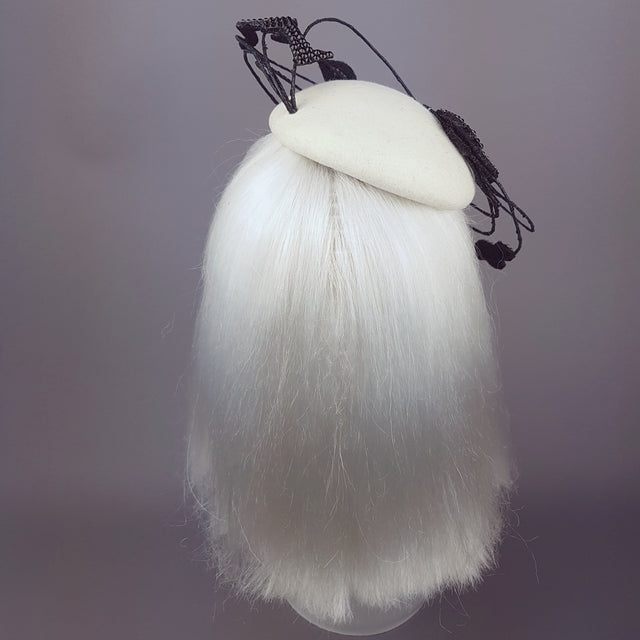 "Play on" Jewelled Musical Notes Hat