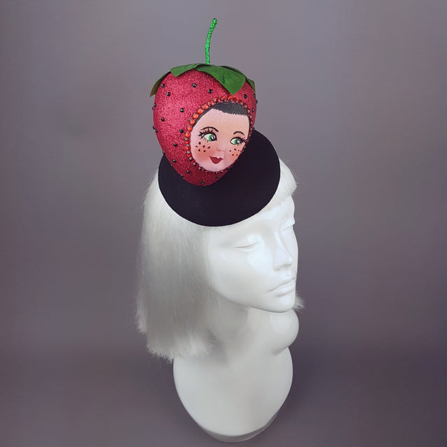 Glittery Doll Face Strawberry Hat "Fraise"