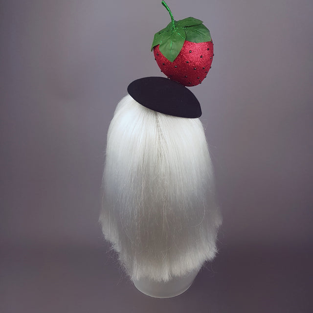 Glittery Doll Face Strawberry Hat "Fraise"