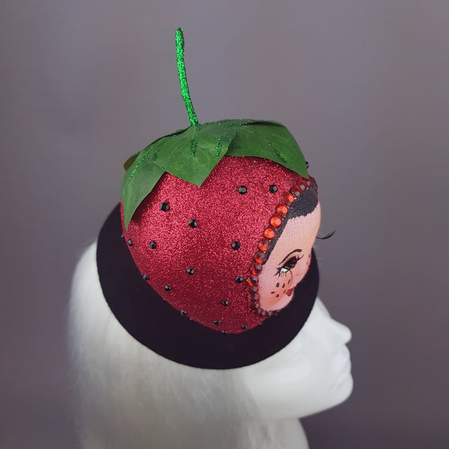 Glittery Doll Face Strawberry Hat "Fraise"