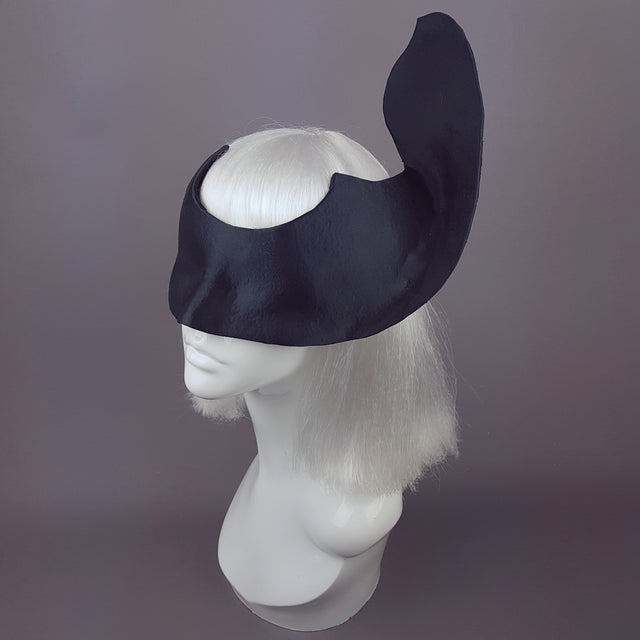 "Bizarre" Satin Blacked-Out Blind Mask