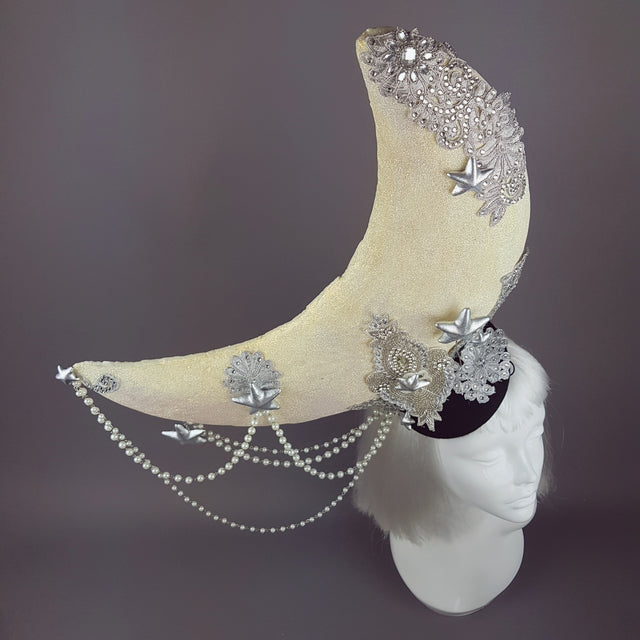 "Selenophile" OTT Glittery Pearl Moon Hat