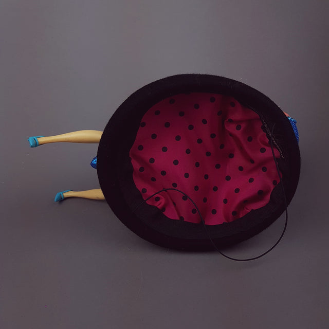 "Moment de Rêve" Surreal Insect Blue Doll Face Hat