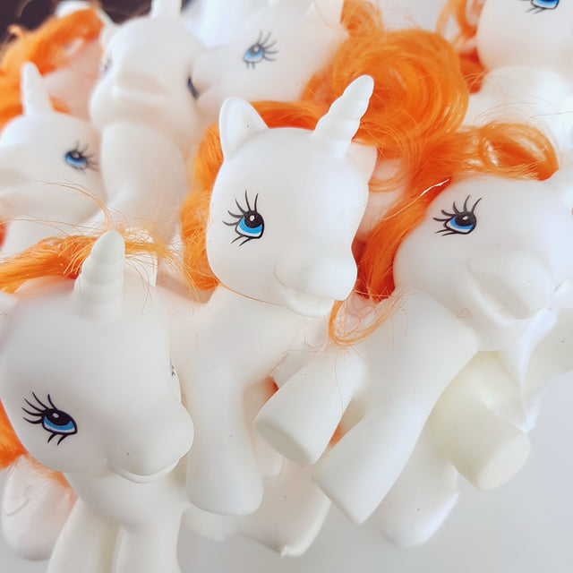 "Mes Petits Chavaux" White Pony Neckpiece