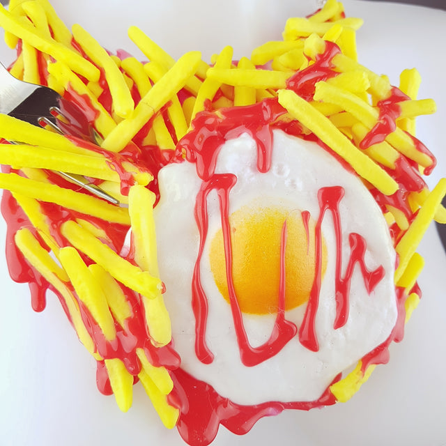 "Munchies" Egg & Chips Neckpiece