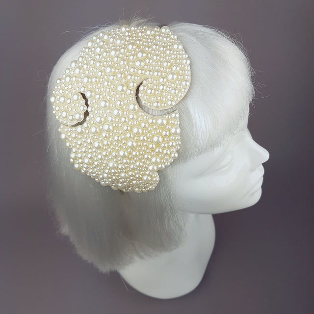 "Pearls Dream" Vintage Inspired Fascinator