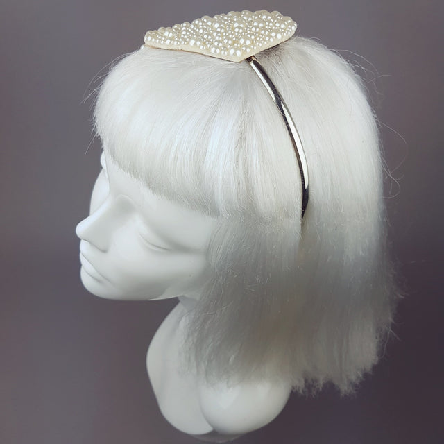 "Pearls Dream" Vintage Inspired Fascinator