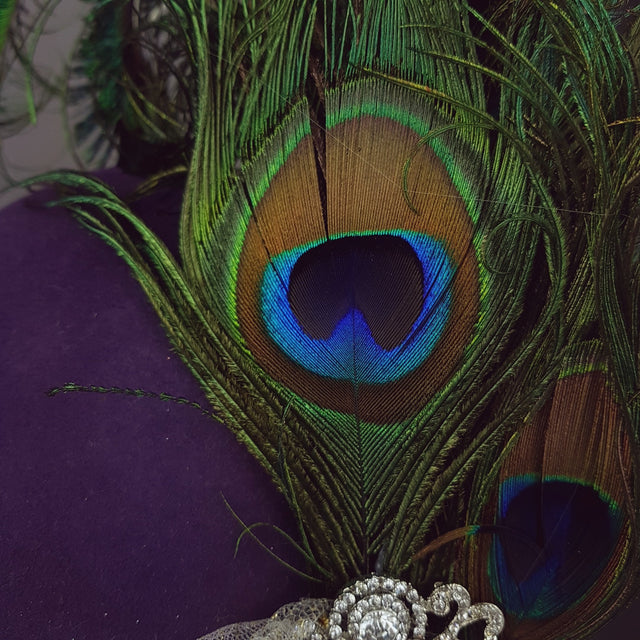 "Cortesana" Veiled Peacock Feather Hat