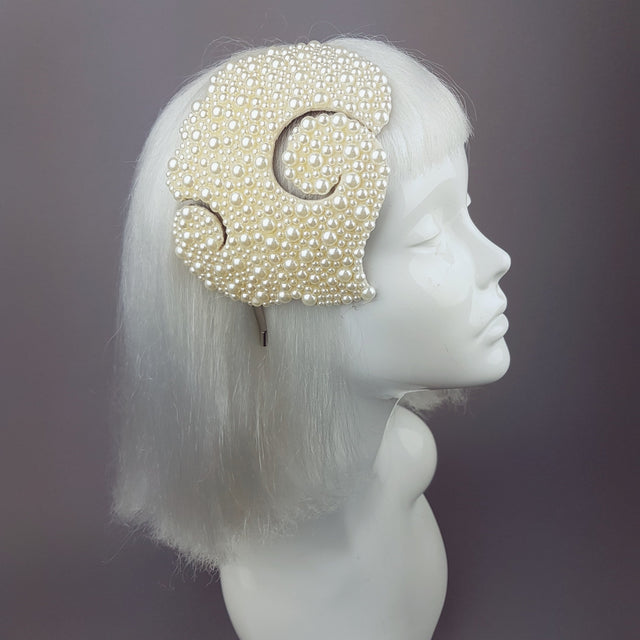 "Pearly Bubbles" Vintage Fascinator