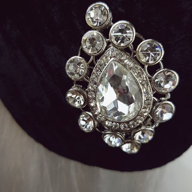 "Pesce" Black Velvet Vintage Style Fish Headpiece