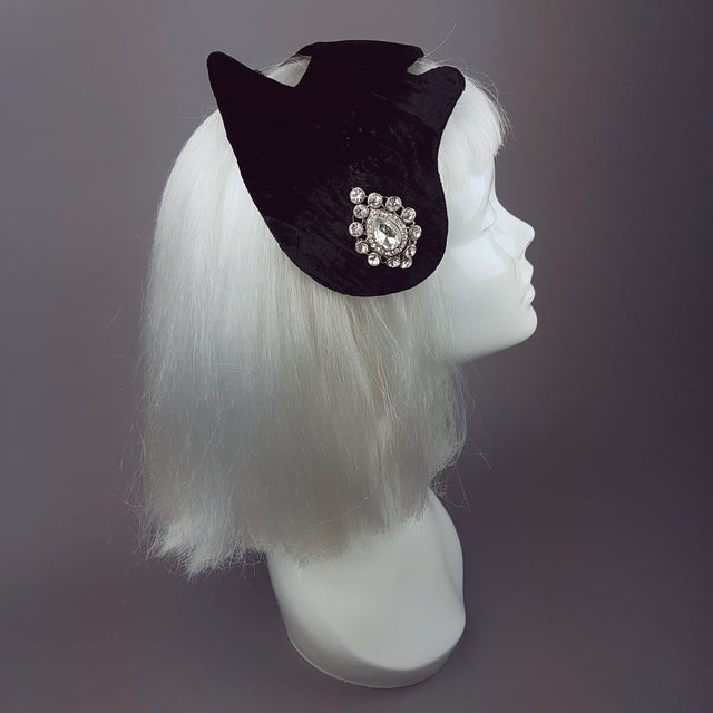 "Pesce" Black Velvet Vintage Style Fish Headpiece