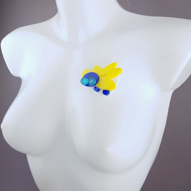 "Zoom" Acrylic Insect Brooch