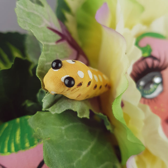 "Petit Chou" Surreal Cabbages Doll Face Hat